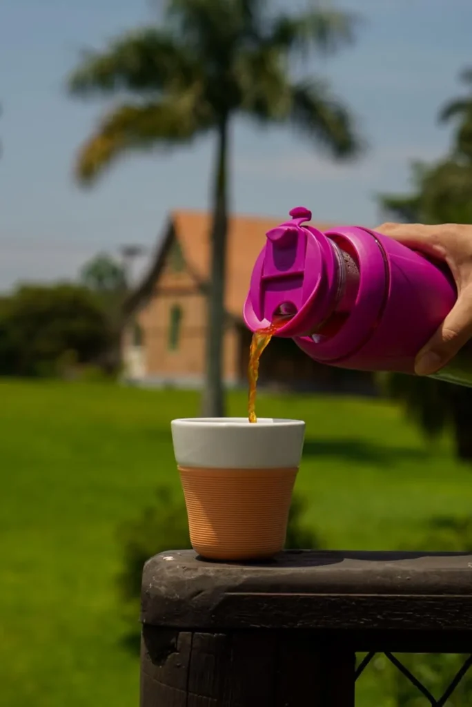 Review – Cafeteira Portátil Pressca 350ml: Café e Chá em Qualquer Lugar